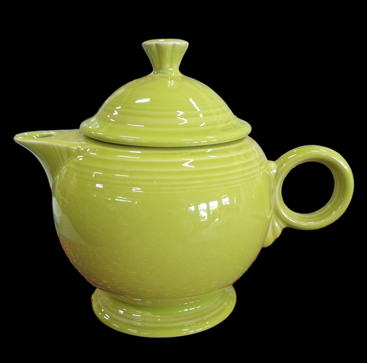 Fiesta Lemongrass Large Covered Teapot Holds 44 oz