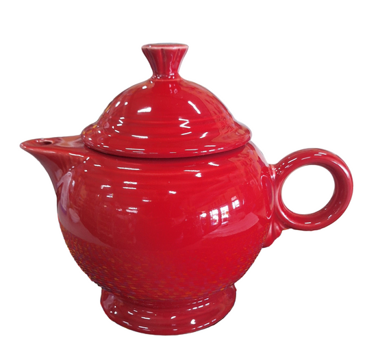 Fiesta Scarlet Large Covered Teapot Holds 44 oz