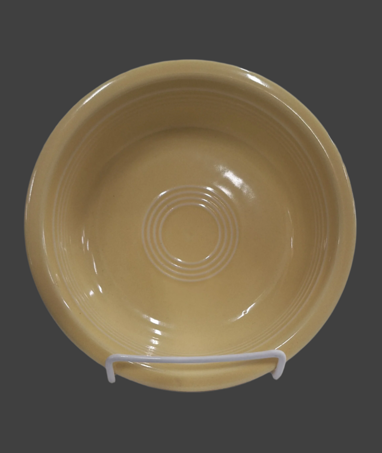 Fiesta Apricot Classic Rim 6 7/8 inch Medium bowl Height 1 7/8 inch holds 19 oz