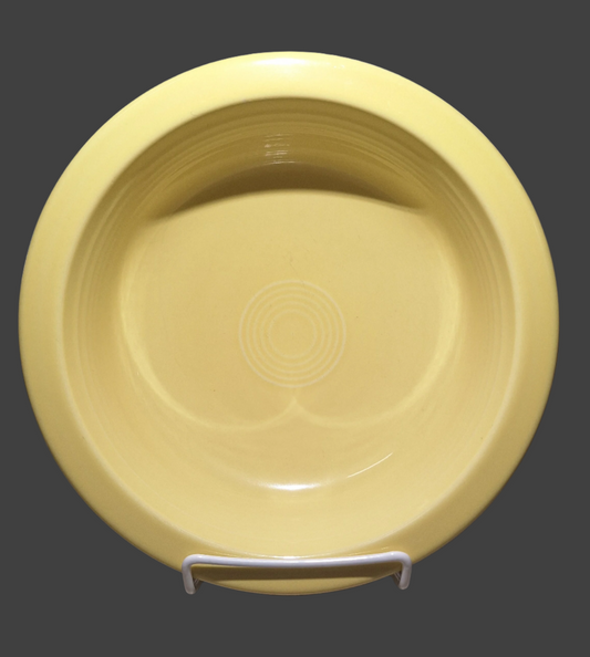 Fiesta Pale Yellow Large 1 qt Veggie bowl Width 8 1/4 inch Holds 40 oz